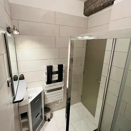 Apartment T2 Dans Le Centre De *